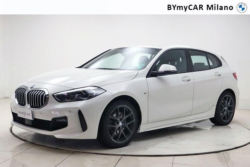 BMW Serie 1 116d Msport auto https://cdn.bymycar.eu/it-bo/assets/images/vehicles/vo/4100/BMW-SERIE-1-F40-jpg-0.jpg