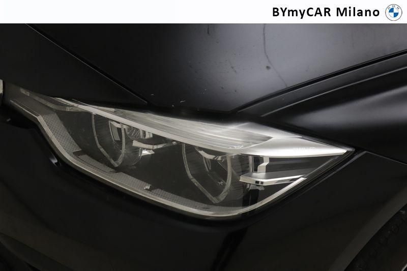 BMW Serie 3 320d Touring https://cdn.bymycar.eu/it-bo/assets/images/vehicles/vo/4101/BMW-SERIE-3-F31-2015-TOURING-jpg-11.jpg