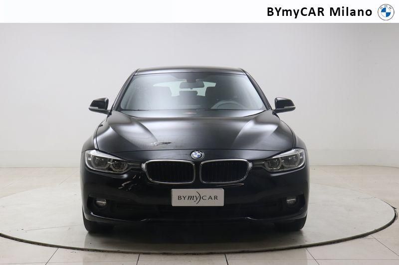 BMW Serie 3 320d Touring https://cdn.bymycar.eu/it-bo/assets/images/vehicles/vo/4101/BMW-SERIE-3-F31-2015-TOURING-jpg-8.jpg