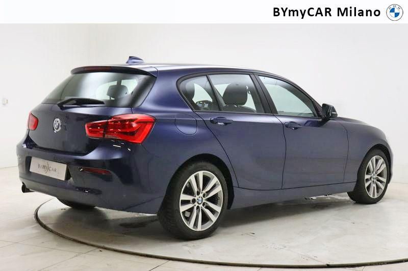 BMW Serie 1 116d Urban 5p auto https://cdn.bymycar.eu/it-bo/assets/images/vehicles/vo/4109/BMW-SERIE-1-F-2F20-21-2015-jpg-7.jpg