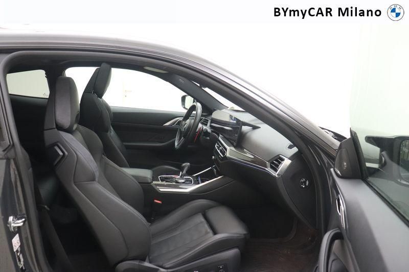 BMW Serie 4 M4 Coupe 3.0 Competition M xdrive auto https://cdn.bymycar.eu/it-bo/assets/images/vehicles/vo/4150/BMW-M4-G82-2020-COUPE-jpg-7.jpg