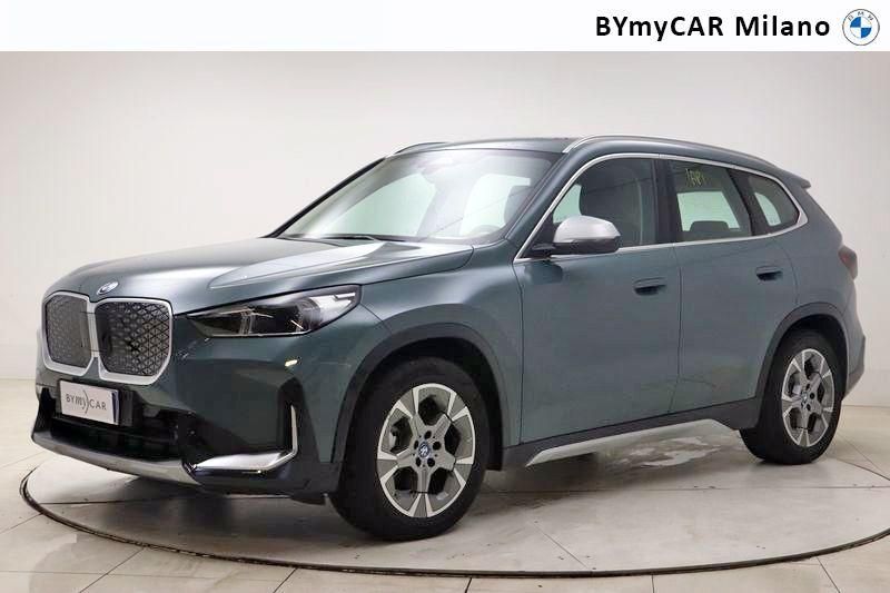 BMW X1 iX1 edrive 20 X-Line https://cdn.bymycar.eu/it-bo/assets/images/vehicles/vo/4151/BMW-X1-U11-jpg-0.jpg