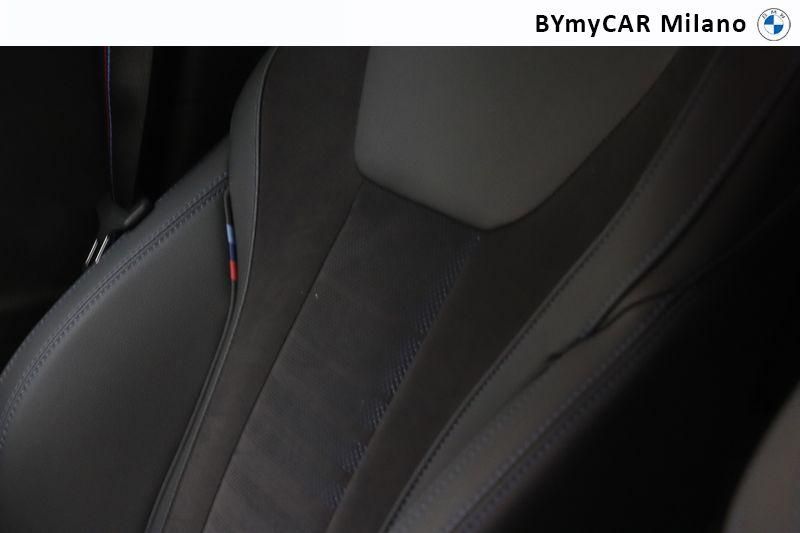 BMW Serie 3 320d Touring mhev 48V xdrive MSport auto https://cdn.bymycar.eu/it-bo/assets/images/vehicles/vo/4153/BMW-SERIE-3-G21-2022-TOURING-jpg-16.jpg