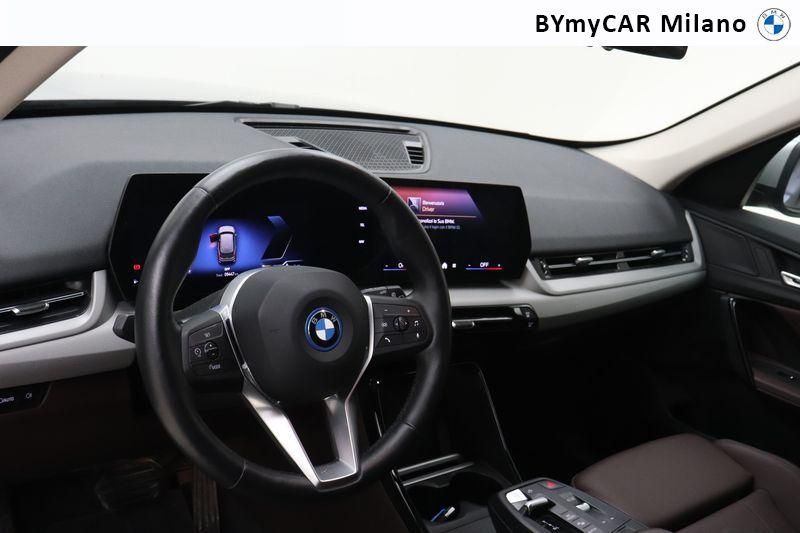 BMW X1 X1 xdrive 25e auto https://cdn.bymycar.eu/it-bo/assets/images/vehicles/vo/4197/BMW-X1-U11-jpg-10.jpg