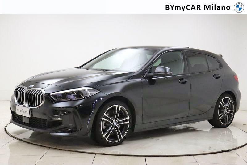 BMW Serie 1 120i Msport auto https://cdn.bymycar.eu/it-bo/assets/images/vehicles/vo/4219/BMW-SERIE-1-F40-jpg-0.jpg