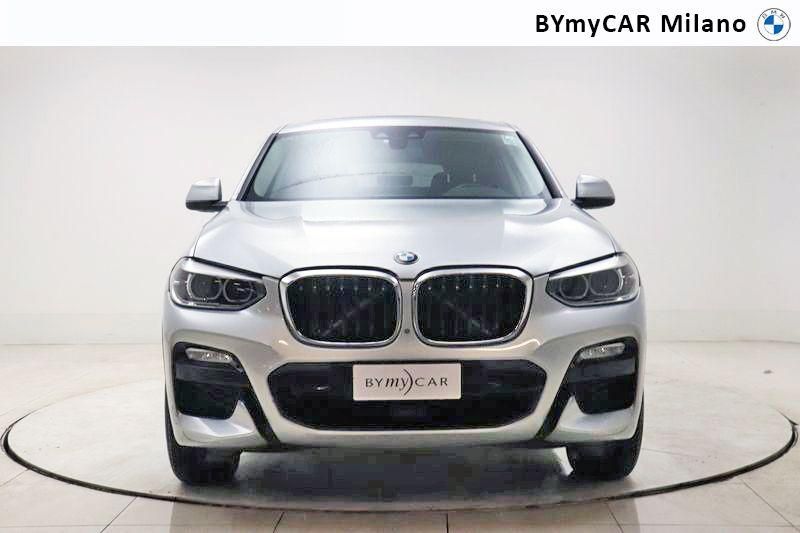 BMW X4 X4 xdrive20d auto my19 https://cdn.bymycar.eu/it-bo/assets/images/vehicles/vo/4259/BMW-X4-G02-2018-jpg-4.jpg