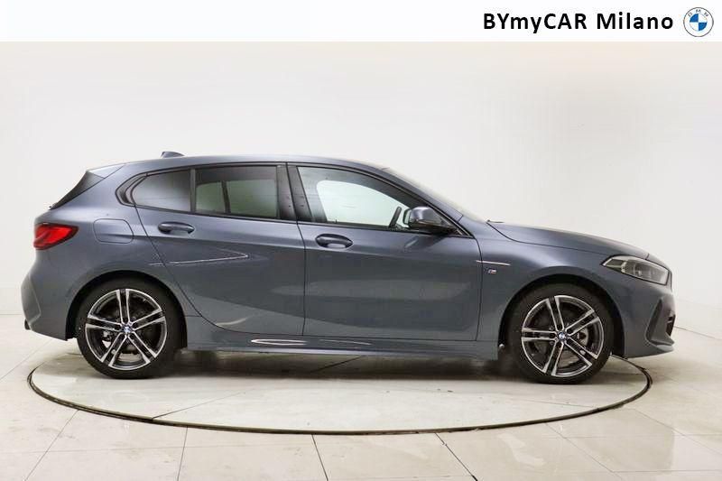 BMW Serie 1 118d Msport auto https://cdn.bymycar.eu/it-bo/assets/images/vehicles/vo/4262/BMW-SERIE-1-F40-jpg-6.jpg