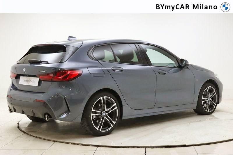 BMW Serie 1 118d Msport auto https://cdn.bymycar.eu/it-bo/assets/images/vehicles/vo/4262/BMW-SERIE-1-F40-jpg-7.jpg