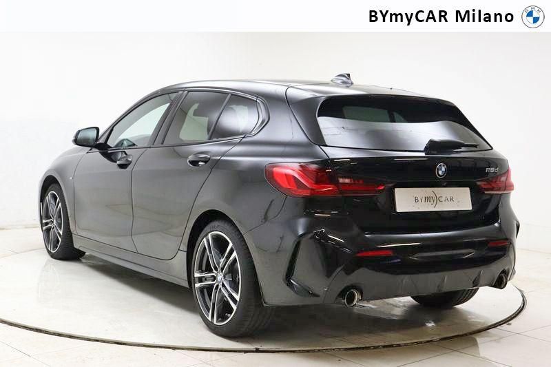 BMW Serie 1 118d Msport auto https://cdn.bymycar.eu/it-bo/assets/images/vehicles/vo/4264/BMW-SERIE-1-F40-jpg-14.jpg