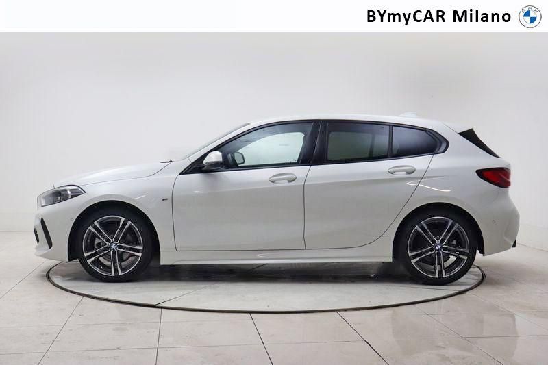 BMW Serie 1 118d Msport auto https://cdn.bymycar.eu/it-bo/assets/images/vehicles/vo/4265/BMW-SERIE-1-F40-jpg-2.jpg