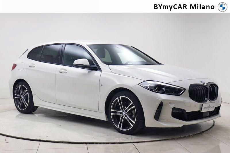 BMW Serie 1 118d Msport auto https://cdn.bymycar.eu/it-bo/assets/images/vehicles/vo/4266/BMW-SERIE-1-F40-jpg-5.jpg