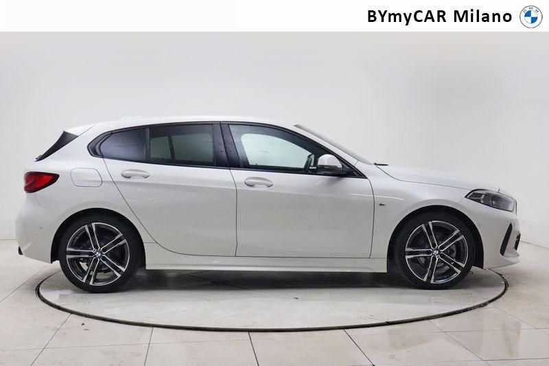 BMW Serie 1 118d Msport auto https://cdn.bymycar.eu/it-bo/assets/images/vehicles/vo/4266/BMW-SERIE-1-F40-jpg-6.jpg