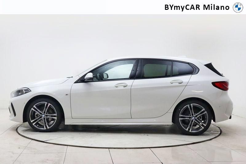 BMW Serie 1 118d Msport auto https://cdn.bymycar.eu/it-bo/assets/images/vehicles/vo/4269/BMW-SERIE-1-F40-jpg-2.jpg