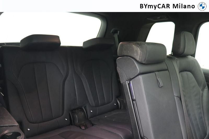 BMW X7 X7 xdrive40d mhev 48V auto 7p.ti https://cdn.bymycar.eu/it-bo/assets/images/vehicles/vo/4270/BMW-X7-2018-G07-jpg-15.jpg