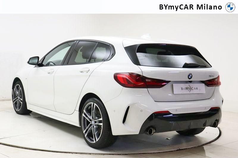 BMW Serie 1 118d Msport auto https://cdn.bymycar.eu/it-bo/assets/images/vehicles/vo/4305/BMW-SERIE-1-F40-jpg-1.jpg