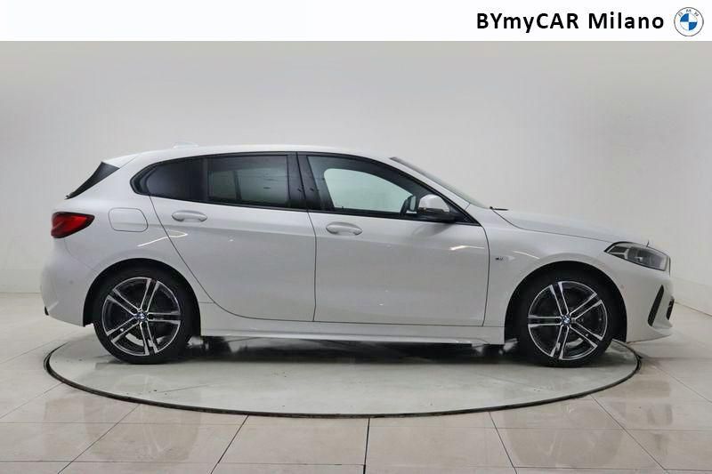 BMW Serie 1 118d Msport auto https://cdn.bymycar.eu/it-bo/assets/images/vehicles/vo/4306/BMW-SERIE-1-F40-jpg-6.jpg