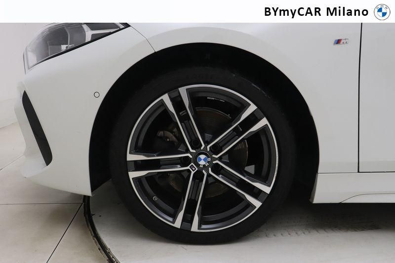 BMW Serie 1 118d Msport auto https://cdn.bymycar.eu/it-bo/assets/images/vehicles/vo/4306/BMW-SERIE-1-F40-jpg-8.jpg