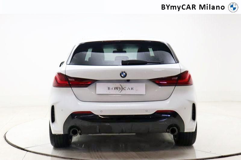 BMW Serie 1 118d Msport auto https://cdn.bymycar.eu/it-bo/assets/images/vehicles/vo/4307/BMW-SERIE-1-F40-jpg-3.jpg