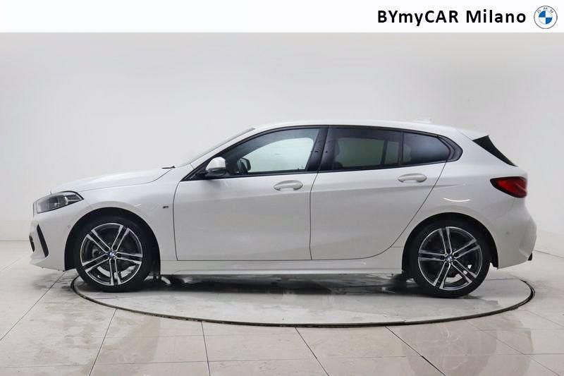 BMW Serie 1 118d Msport auto https://cdn.bymycar.eu/it-bo/assets/images/vehicles/vo/4308/BMW-SERIE-1-F40-jpg-2.jpg