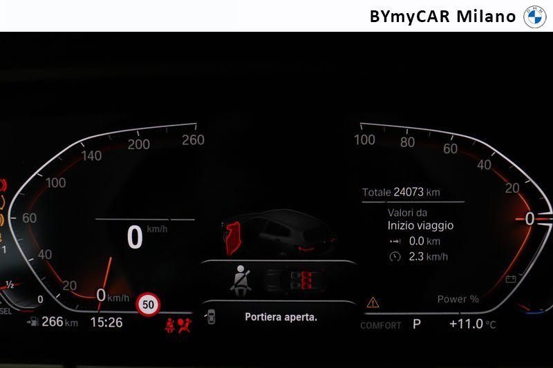 BMW Serie 1 118d Msport auto https://cdn.bymycar.eu/it-bo/assets/images/vehicles/vo/4311/BMW-SERIE-1-F40-jpg-11.jpg