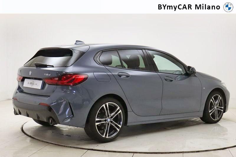 BMW Serie 1 118d Msport auto https://cdn.bymycar.eu/it-bo/assets/images/vehicles/vo/4311/BMW-SERIE-1-F40-jpg-7.jpg