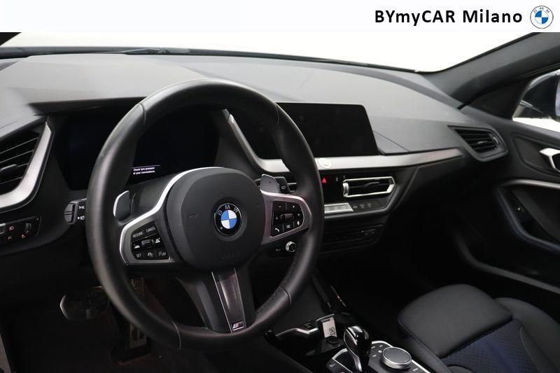 BMW Serie 1 118d Msport auto https://cdn.bymycar.eu/it-bo/assets/images/vehicles/vo/4326/BMW-SERIE-1-F40-jpg-10.jpg
