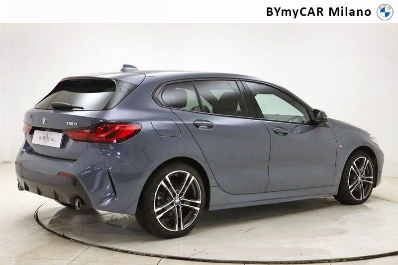 BMW Serie 1 118d Msport auto https://cdn.bymycar.eu/it-bo/assets/images/vehicles/vo/4326/BMW-SERIE-1-F40-jpg-7.jpg