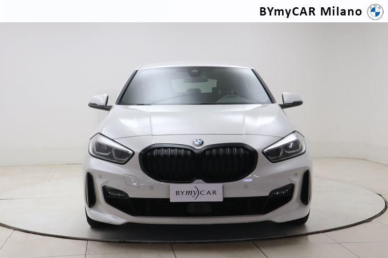 BMW Serie 1 118d Msport auto https://cdn.bymycar.eu/it-bo/assets/images/vehicles/vo/4355/BMW-SERIE-1-F40-jpg-4.jpg