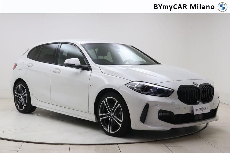 BMW Serie 1 118d Msport auto https://cdn.bymycar.eu/it-bo/assets/images/vehicles/vo/4355/BMW-SERIE-1-F40-jpg-5.jpg
