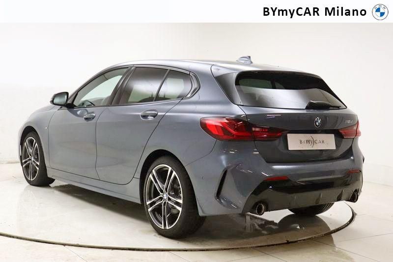 BMW Serie 1 118d Msport auto https://cdn.bymycar.eu/it-bo/assets/images/vehicles/vo/4370/BMW-SERIE-1-F40-jpg-15.jpg