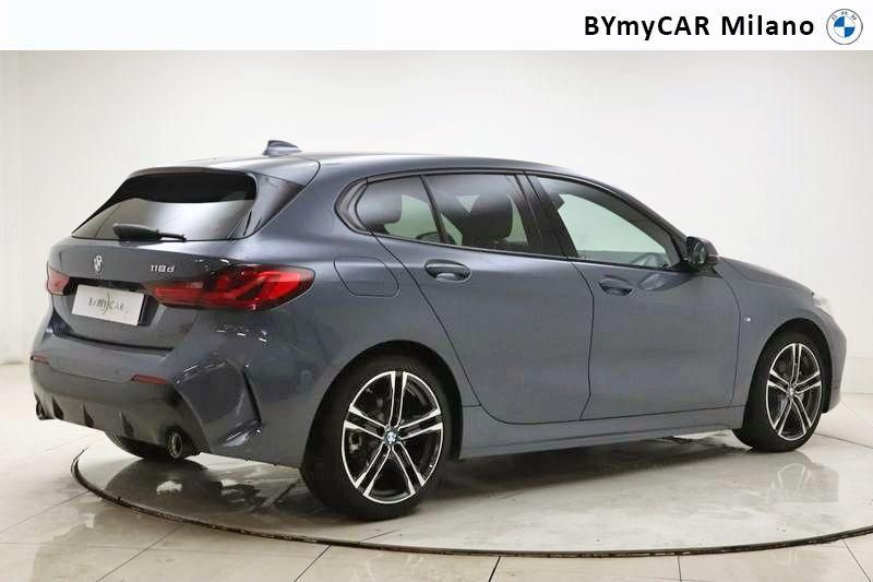 BMW Serie 1 118d Msport auto https://cdn.bymycar.eu/it-bo/assets/images/vehicles/vo/4370/BMW-SERIE-1-F40-jpg-7.jpg