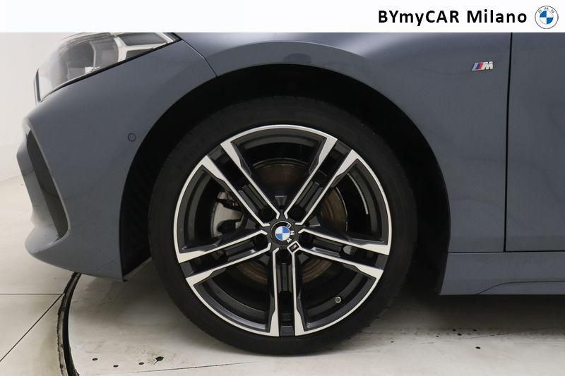 BMW Serie 1 118d Msport auto https://cdn.bymycar.eu/it-bo/assets/images/vehicles/vo/4370/BMW-SERIE-1-F40-jpg-9.jpg