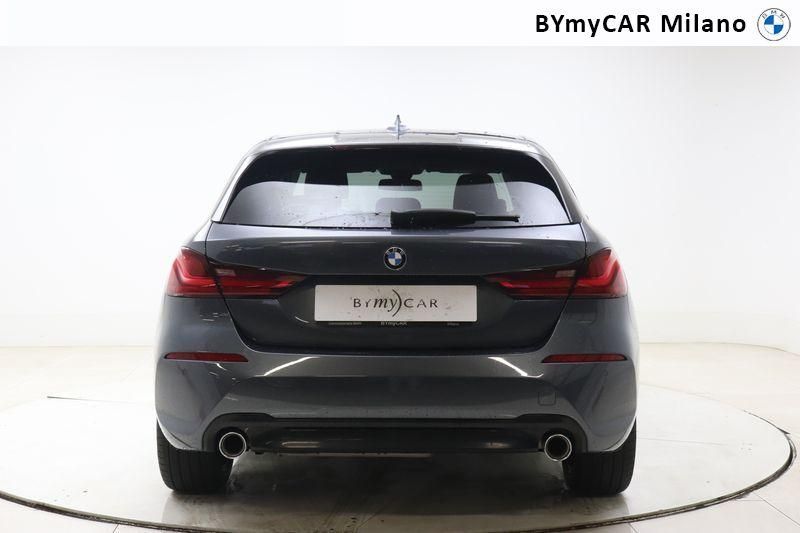 BMW Serie 1 118d Sport auto https://cdn.bymycar.eu/it-bo/assets/images/vehicles/vo/4375/BMW-SERIE-1-F40-jpg-3.jpg