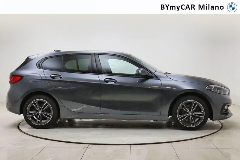 BMW Serie 1 118d Sport auto https://cdn.bymycar.eu/it-bo/assets/images/vehicles/vo/4375/BMW-SERIE-1-F40-jpg-6.jpg