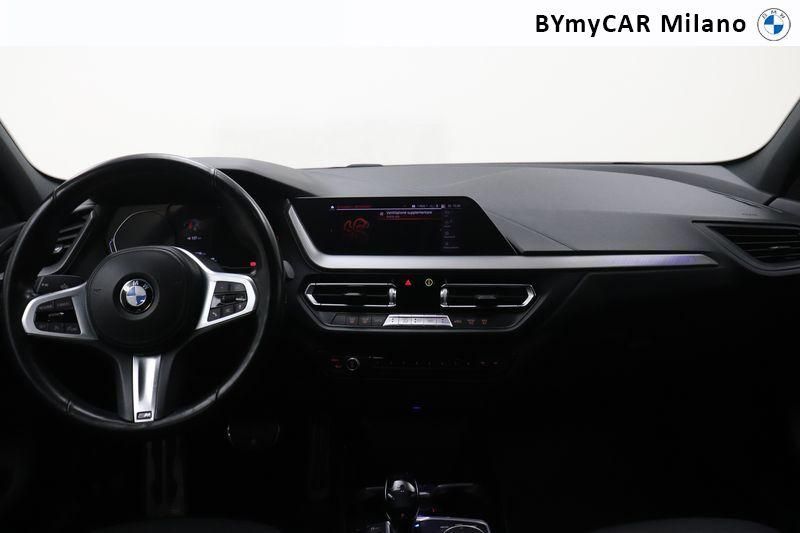 BMW Serie 1 116d Msport auto https://cdn.bymycar.eu/it-bo/assets/images/vehicles/vo/4378/BMW-SERIE-1-F40-jpg-14.jpg