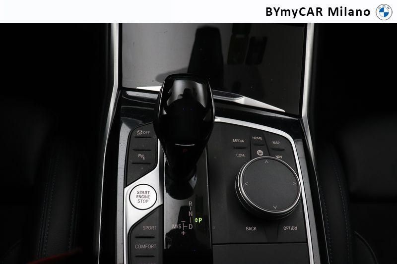 BMW Serie 3 320d mhev 48V xdrive Msport auto https://cdn.bymycar.eu/it-bo/assets/images/vehicles/vo/4379/BMW-SERIE-3-G20-2019-BERLINA-jpg-13.jpg