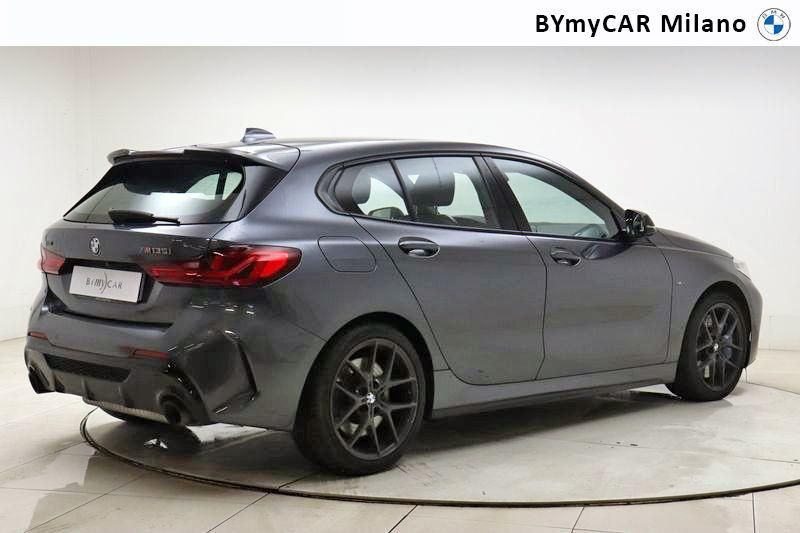 BMW Serie 1 M 135i xdrive auto https://cdn.bymycar.eu/it-bo/assets/images/vehicles/vo/4388/BMW-SERIE-1-F40-jpg-7.jpg