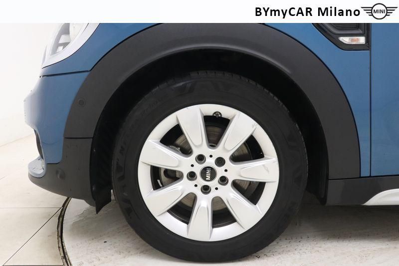 Mini Countryman Mini Countryman 2.0 Cooper D Business all4 auto https://cdn.bymycar.eu/it-bo/assets/images/vehicles/vo/4408/MINI-MINI-COUNTRYMAN-F60-2017-jpg-9.jpg