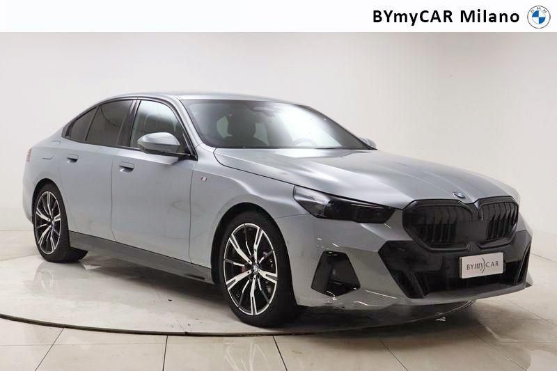 BMW Serie 5 520d 48V sdrive MSport auto https://cdn.bymycar.eu/it-bo/assets/images/vehicles/vo/4424/BMW-SERIE-5-G60-BERLINA-jpg-5.jpg