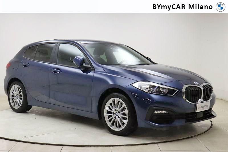 BMW Serie 1 118i Business Advantage 136cv auto https://cdn.bymycar.eu/it-bo/assets/images/vehicles/vo/4455/BMW-SERIE-1-F40-jpg-5.jpg