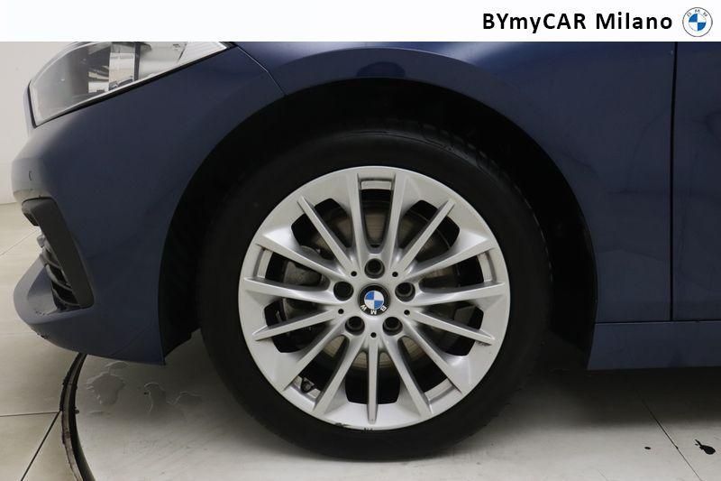 BMW Serie 1 118i Business Advantage 136cv auto https://cdn.bymycar.eu/it-bo/assets/images/vehicles/vo/4455/BMW-SERIE-1-F40-jpg-9.jpg