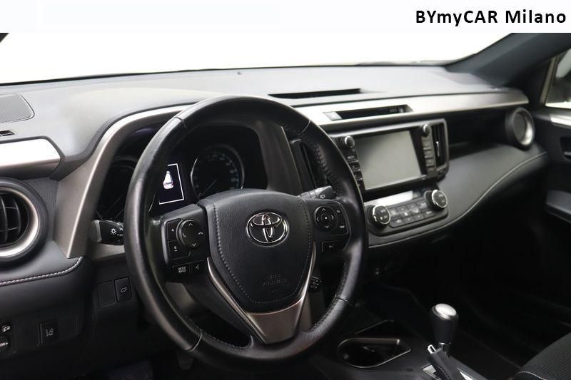 Toyota Rav4 Rav4 2.5 vvt-i h Dynamic+ 2wd e-cvt https://cdn.bymycar.eu/it-bo/assets/images/vehicles/vo/4460/TOYOTA-RAV4-IV-2016-jpg-11.jpg