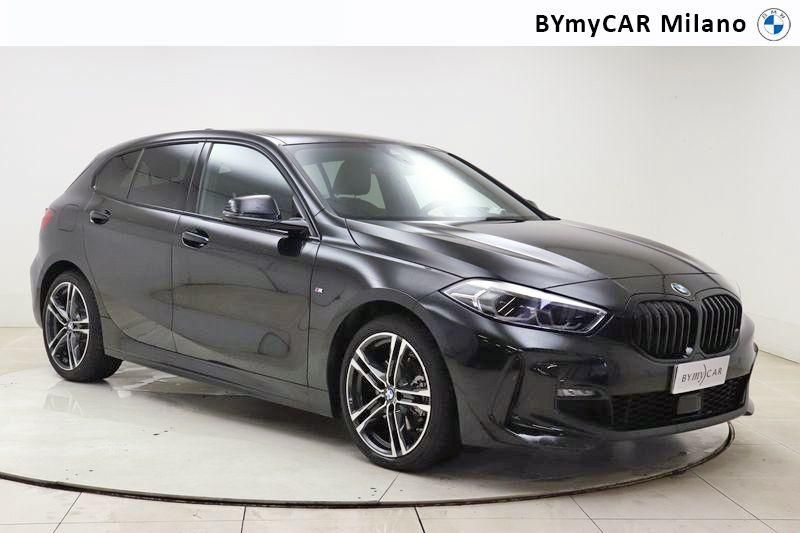 BMW Serie 1 118d Msport auto https://cdn.bymycar.eu/it-bo/assets/images/vehicles/vo/4471/BMW-SERIE-1-F40-jpg-5.jpg