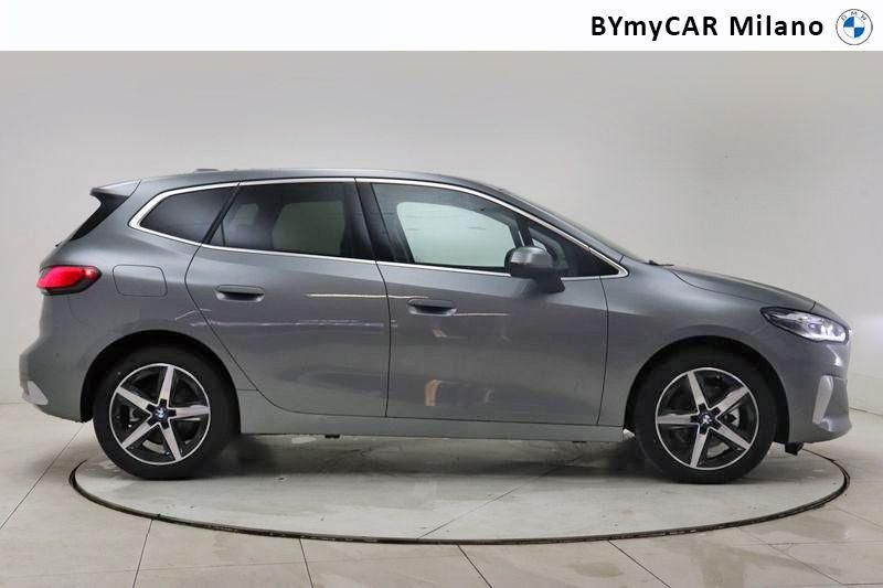 BMW Serie 2 218d Active Tourer Luxury auto https://cdn.bymycar.eu/it-bo/assets/images/vehicles/vo/4494/BMW-SERIE-2-U06-ACTIVE-TOURER-jpg-6.jpg