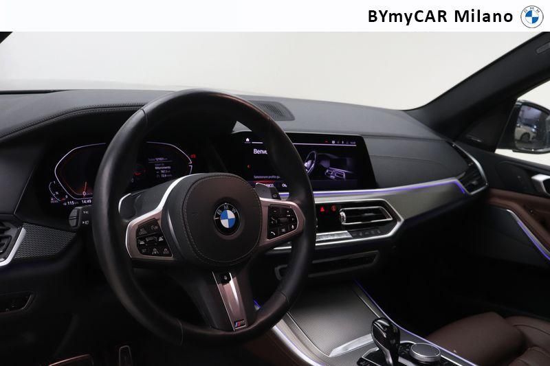 BMW X5 X5 xdrive30d mhev 48V Msport auto https://cdn.bymycar.eu/it-bo/assets/images/vehicles/vo/4505/BMW-X5-G05-2018-jpg-10.jpg