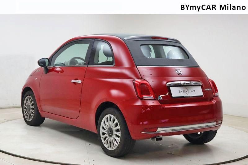 Fiat 500 500C 1.0 hybrid Dolcevita 70cv https://cdn.bymycar.eu/it-bo/assets/images/vehicles/vo/4511/FIAT-500C-III-2015-jpg-13.jpg