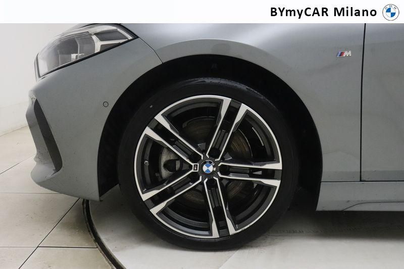 BMW Serie 1 118d Msport auto https://cdn.bymycar.eu/it-bo/assets/images/vehicles/vo/4542/BMW-SERIE-1-F40-jpg-9.jpg