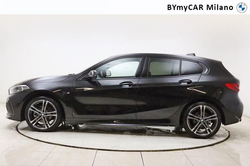 BMW Serie 1 118d Msport auto https://cdn.bymycar.eu/it-bo/assets/images/vehicles/vo/4544/BMW-SERIE-1-F40-jpg-2.jpg
