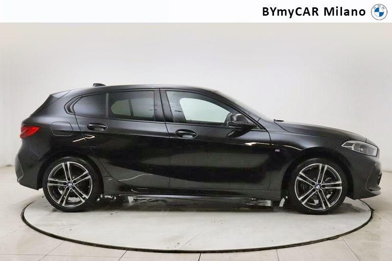 BMW Serie 1 118d Msport auto https://cdn.bymycar.eu/it-bo/assets/images/vehicles/vo/4544/BMW-SERIE-1-F40-jpg-6.jpg