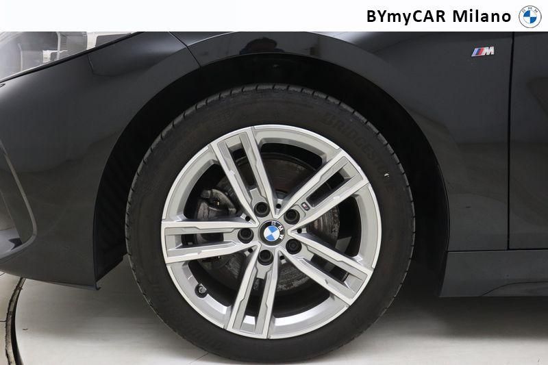 BMW Serie 1 118i Msport 136cv auto https://cdn.bymycar.eu/it-bo/assets/images/vehicles/vo/4545/BMW-SERIE-1-F40-jpg-9.jpg